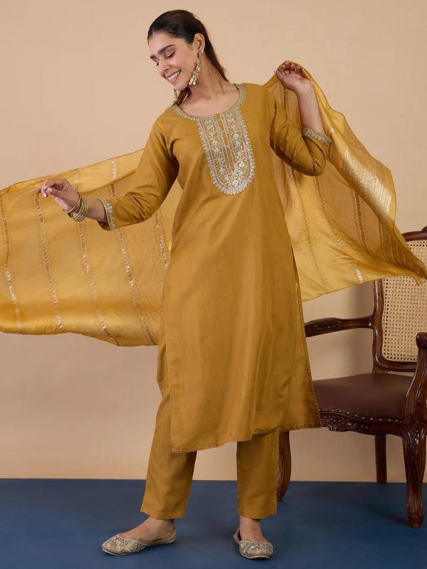 VP 9829 M Elegant Embroidered Kurta Pant Set for Women